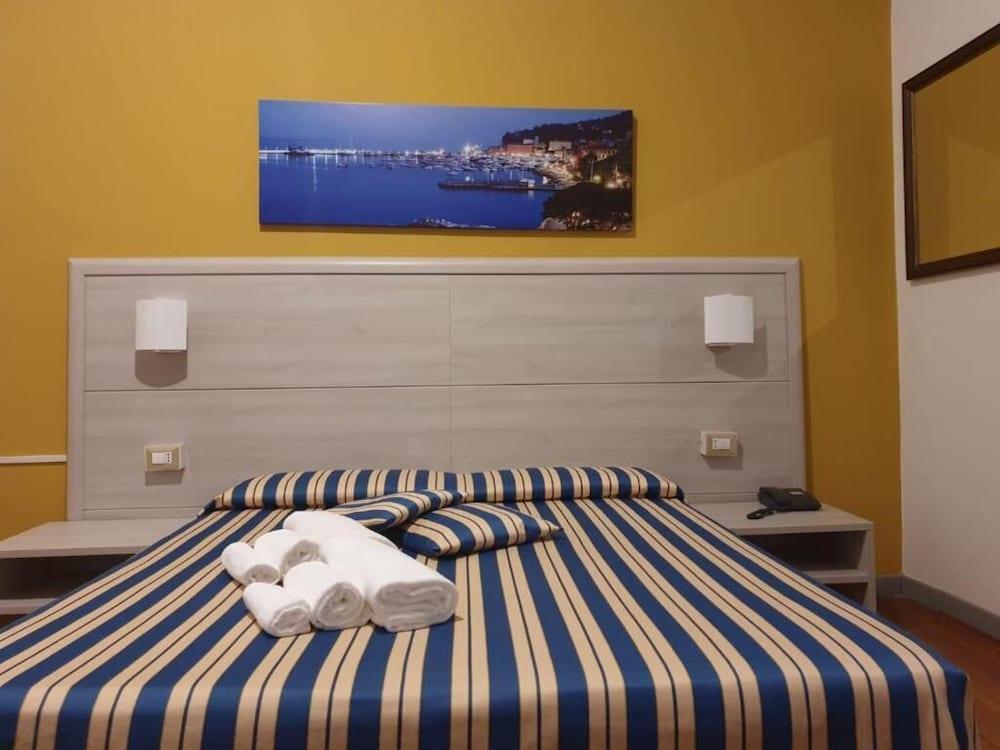Hotel Morandi Sanremo Esterno foto