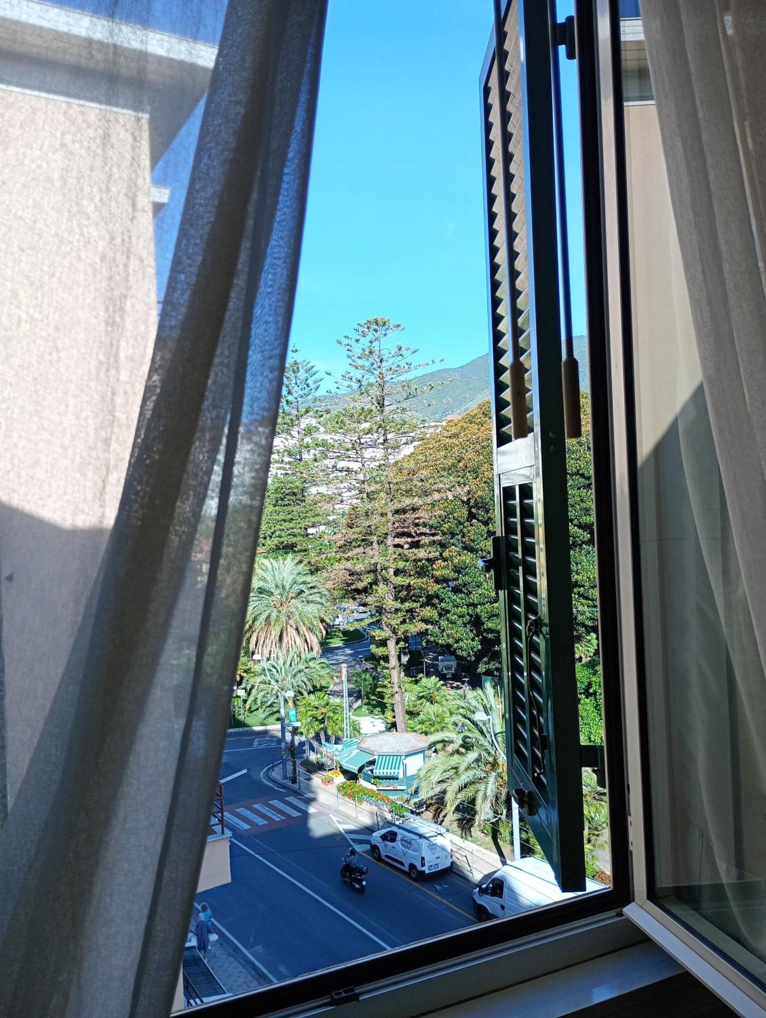 Hotel Morandi Sanremo Esterno foto
