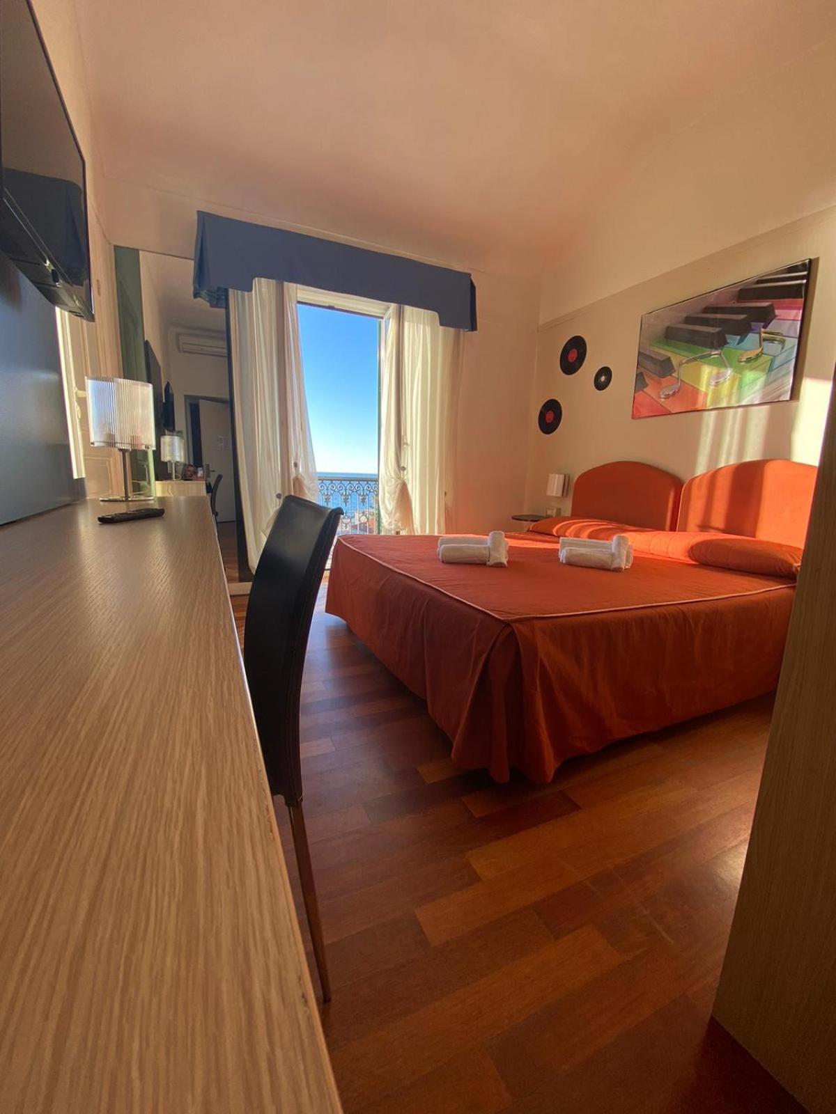 Hotel Morandi Sanremo Esterno foto